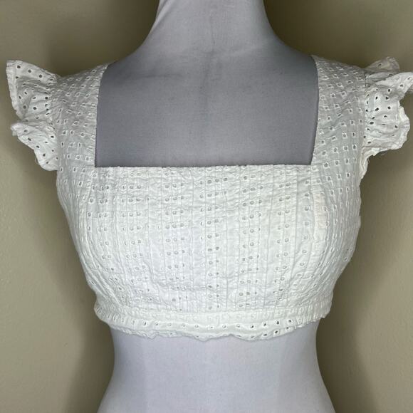 MINKPINK Celestial Crop Top MEDIUM White Eyelet Lace Cutout Tie Back Flutter - Picture 2 of 11